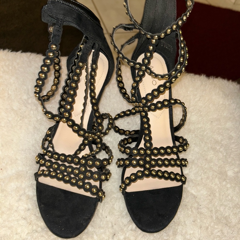 Sexy beaded dressy sandals